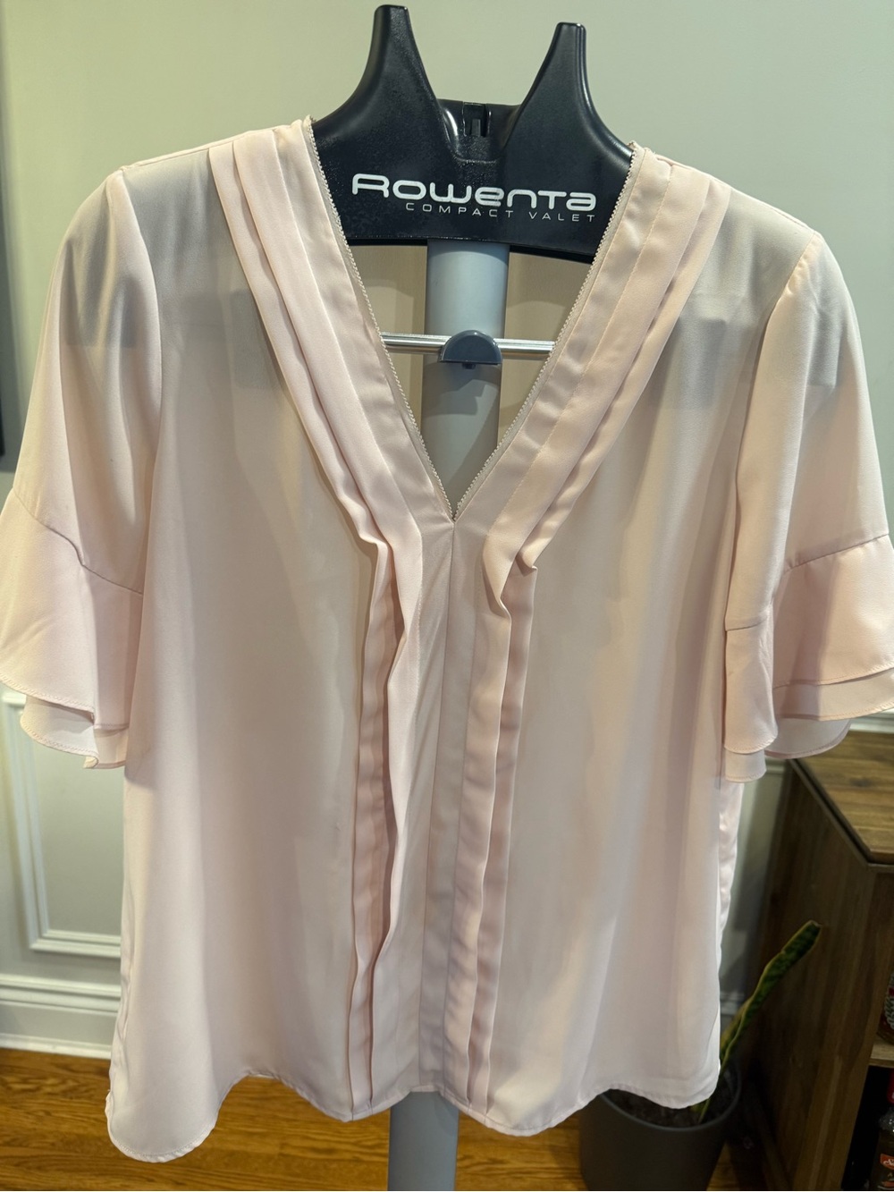 Ivanka Trump Blush Pink Pleated V-Neck Flutter Sleeve Blouse